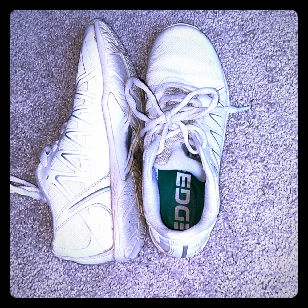 📣📣Varsity Cheer Shoes (Double Edge)